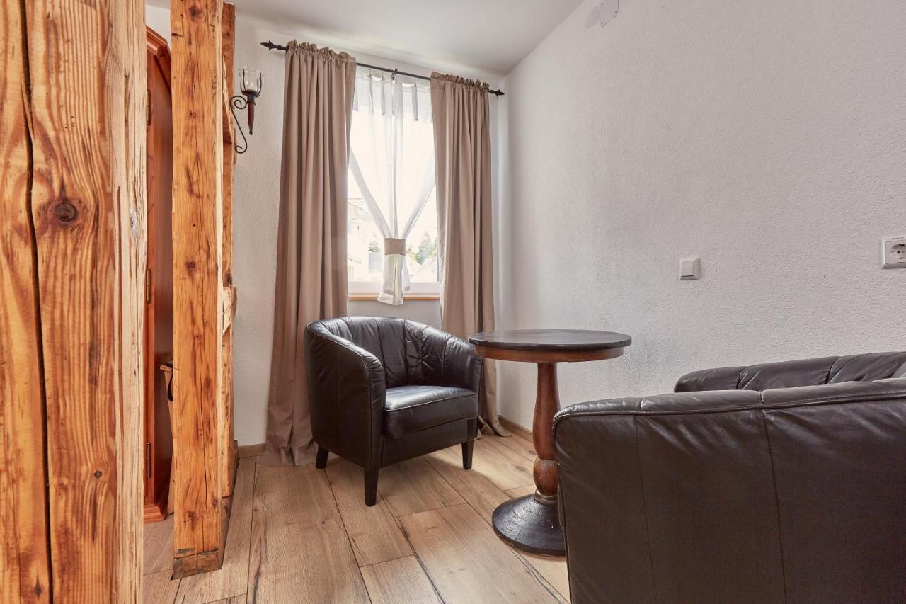 Hotel-krone-lounge Hotel Herdwangen-Schönach